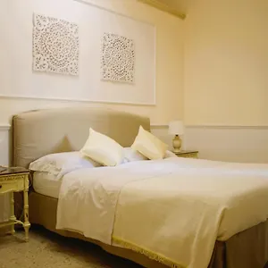 2* Bed & Breakfast Dimora Le Tre Muse
